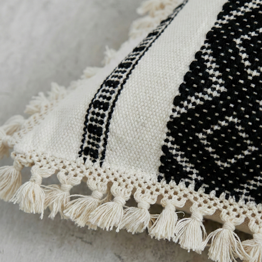 JALIEZA CUSHION 50 x 50