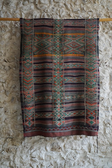 MOROCCAN ANTIQUE CARPET (2X3MTS)